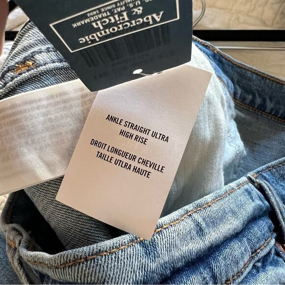 Abercrombie Fitch The Ankle Straight Ultra High Rise Curve Love Jeans - Picture 7 of 8